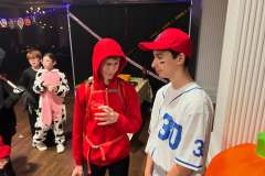 3484605407094473557_49031944064_10