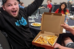 3648425313224344678_49031944064_18